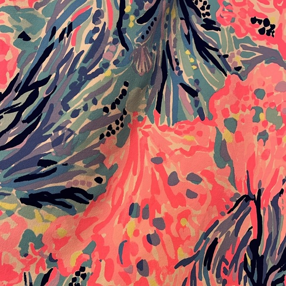 Lilly Pulitzer Luxletic skort - Picture 2 of 5